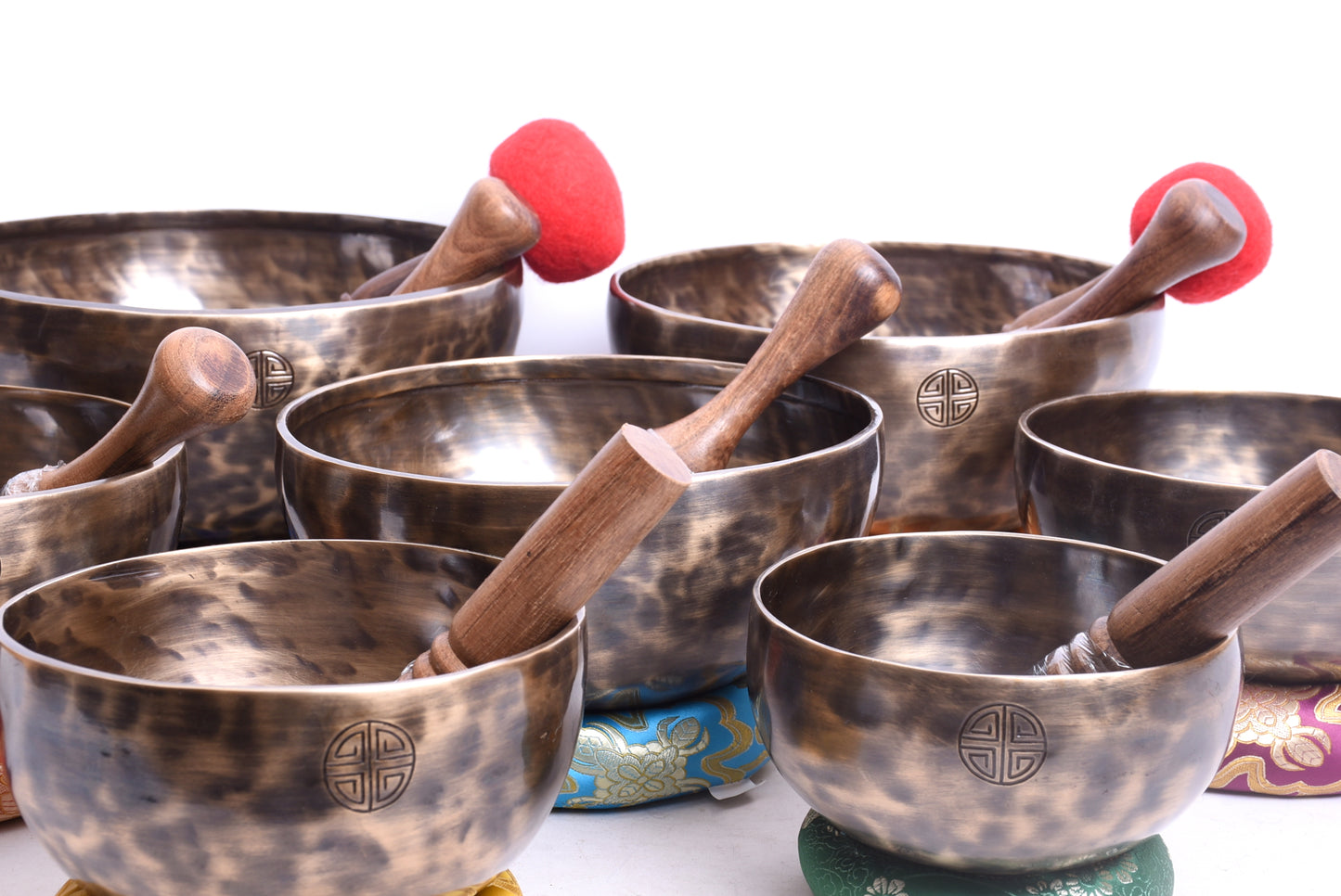 7 Piece Full Moon Singing Bowl Set (5"–10") | Chakra Note Tuned Tibetan Singing Bowls | Complete Meditation Sound Healing Set with Mallets, Cushions & Strikers