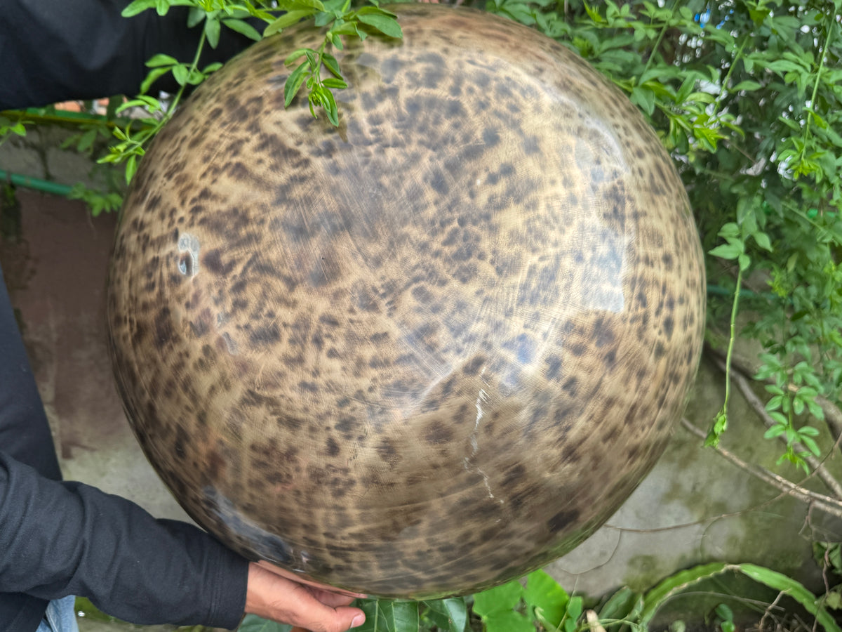 Handcrafted Full Moon bowl for yoga and chakra-balancing practices