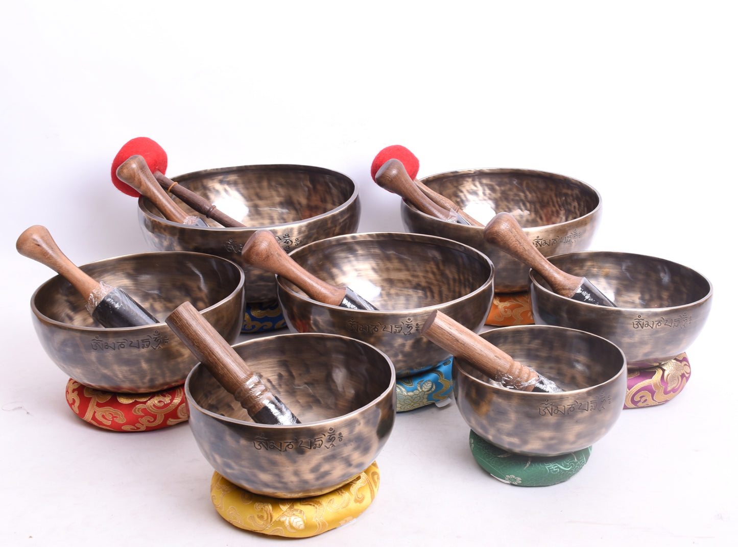 7 Piece Full Moon Singing Bowl Set (5"–10") | Chakra Note Tuned Tibetan Singing Bowls | Complete Meditation Sound Healing Set with Mallets, Cushions & Strikers