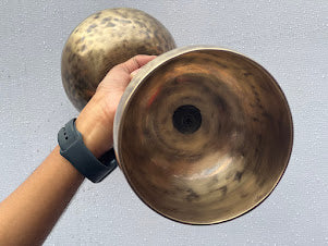5 & 6 Inches Double Chalice Handle Tibetan Singing Bowl – Handcrafted Dual-Tone Healing meditations yoga Bowls